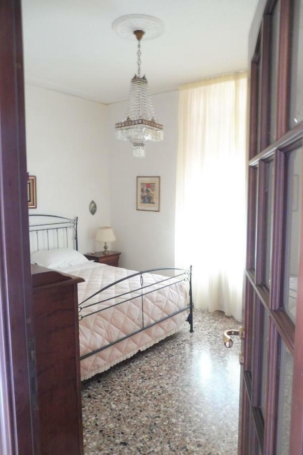Apartamento Ca'Di Gilbi E Pasqui La Spezia Exterior foto